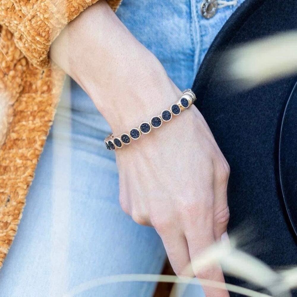 New Plunder “Cliff” Black Druzy Magnetic Bangle Bracelet (7.5”) - Picture 2 of 5